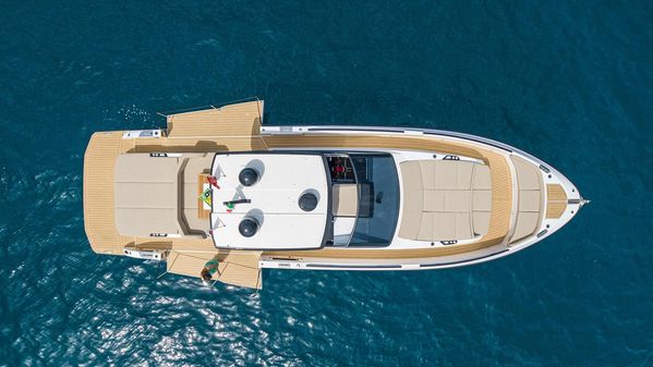 Rio Yachts Daytona 50 image