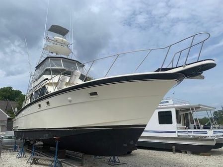 Hatteras 48 Convertible image