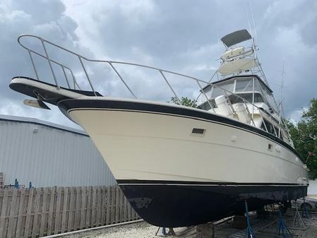 Hatteras 48 Convertible image