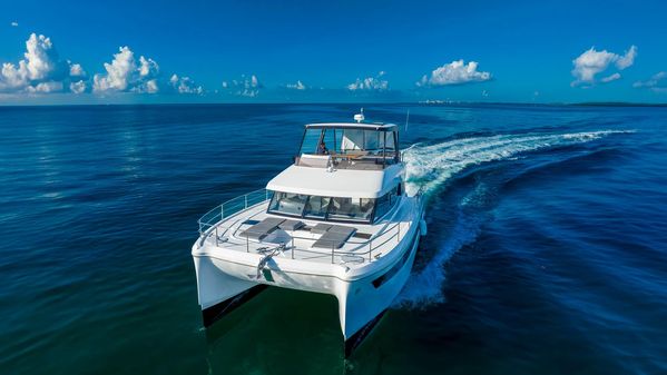 Fountaine-pajot MY-6 image