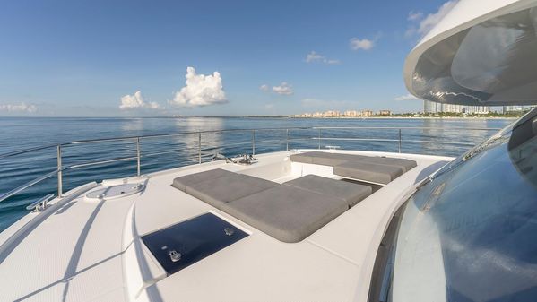 Fountaine-pajot MY-6 image