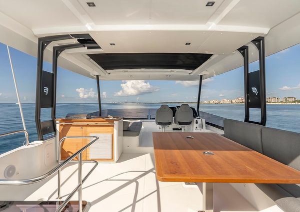 Fountaine-pajot MY-6 image