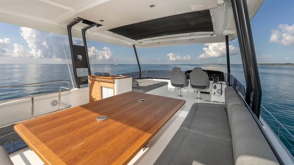 Fountaine-pajot MY-6 image