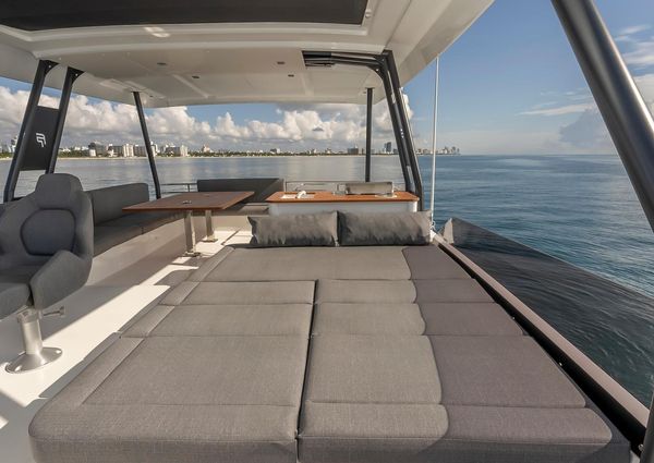 Fountaine-pajot MY-6 image