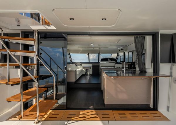 Fountaine-pajot MY-6 image