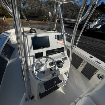 Pathfinder 2700 Open image