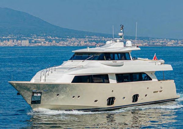 Ferretti-yachts CUSTOM-LINE-NAVETTA-26 image