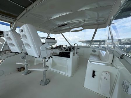 Hatteras 52-CONVERTIBLE image