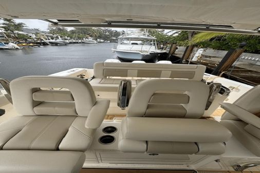 Boston Whaler 420 Outrage image