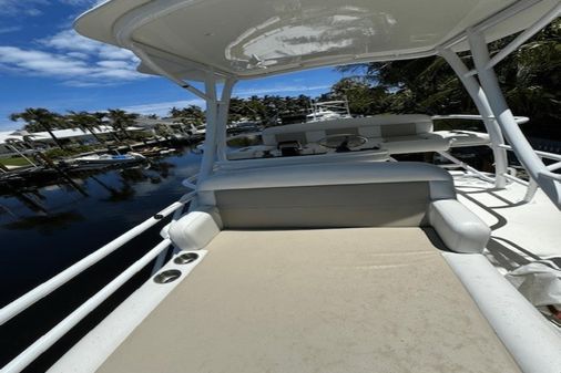 Boston Whaler 420 Outrage image