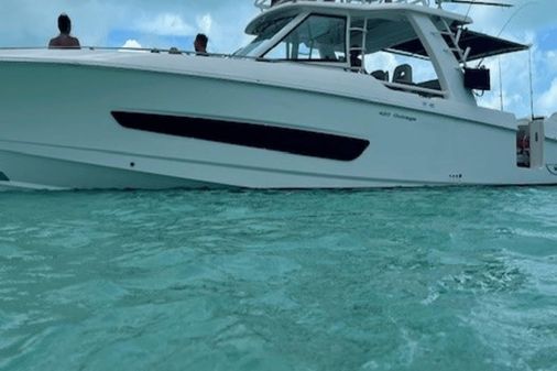 Boston Whaler 420 Outrage image