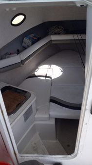 Seaswirl Striper 2600 Sport Cabin I/O image