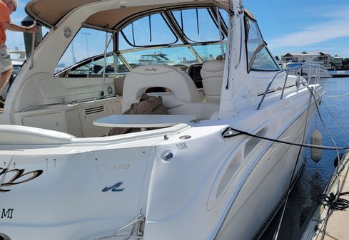 Sea Ray 380 Sundancer image