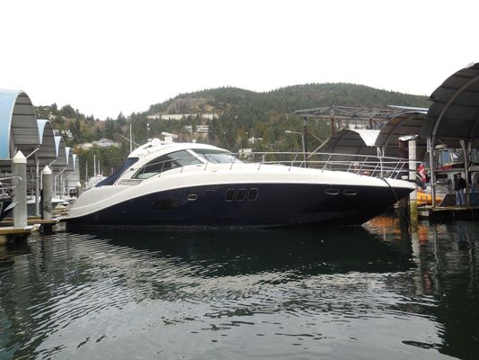 Sea Ray 55 Sundancer - main image