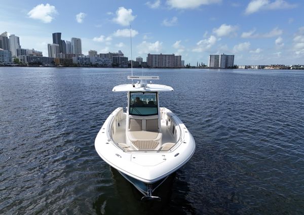 Boston Whaler 350 Outrage image