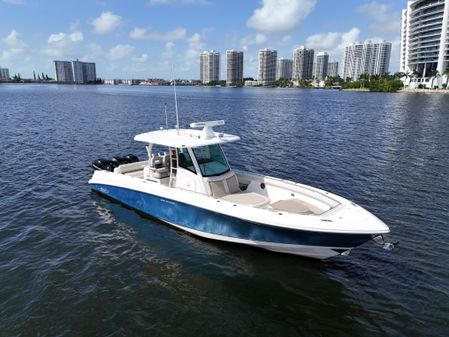 Boston Whaler 350 Outrage image