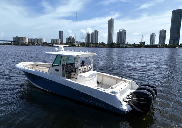 Boston Whaler 350 Outrage image