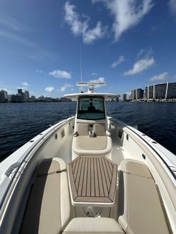 Boston Whaler 350 Outrage image