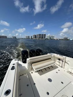 Boston Whaler 350 Outrage image