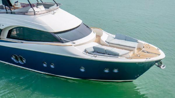Monte Carlo Yachts 65 MCY