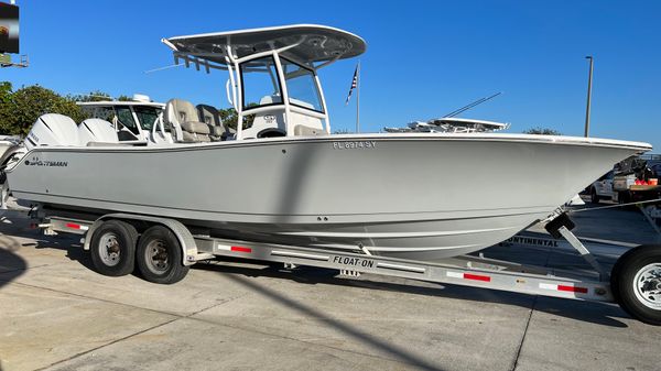 Sportsman Open 282 Center Console