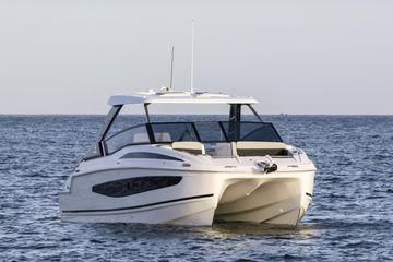 Aquila 32 Sport image