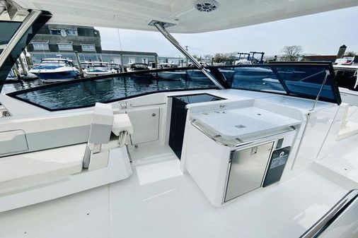 Aquila 32 Sport image