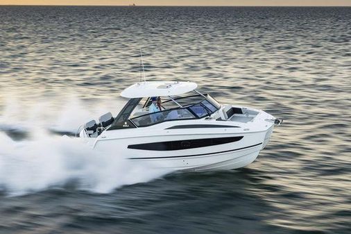 Aquila 32 Sport image