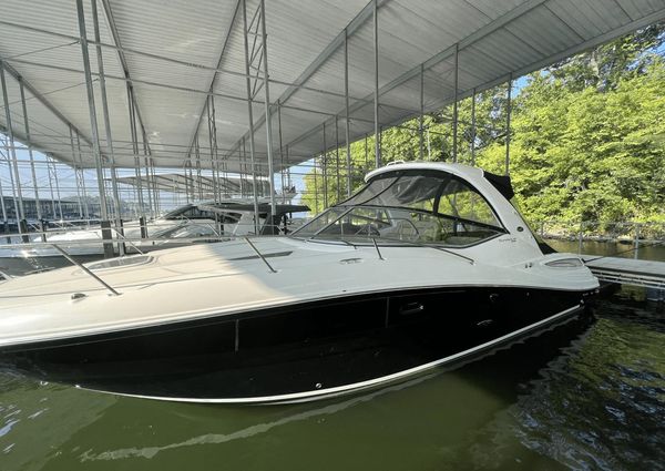 Sea Ray 330 Sundancer image