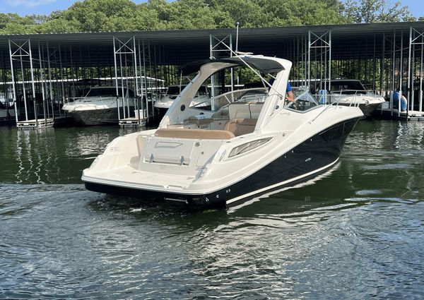 Sea Ray 330 Sundancer image