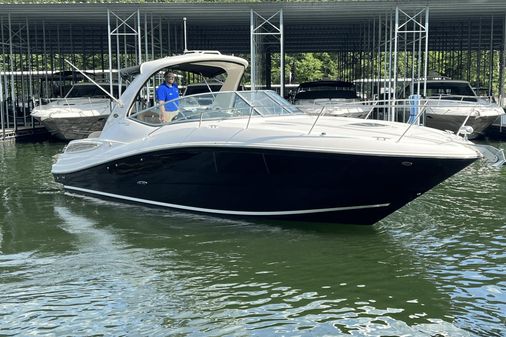 Sea Ray 330 Sundancer image