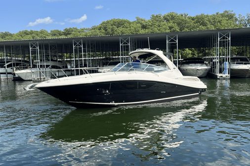 Sea Ray 330 Sundancer image