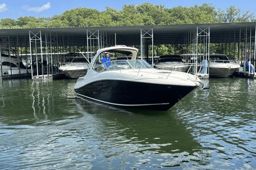 Sea Ray 330 Sundancer image