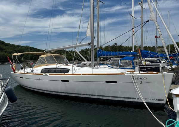 Beneteau 40 image