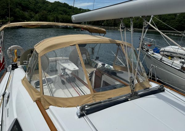 Beneteau 40 image