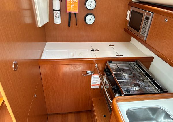 Beneteau 40 image