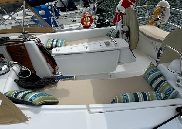 Beneteau 40 image