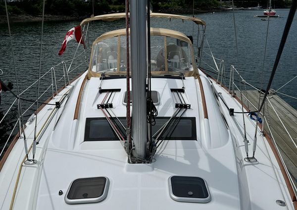 Beneteau 40 image