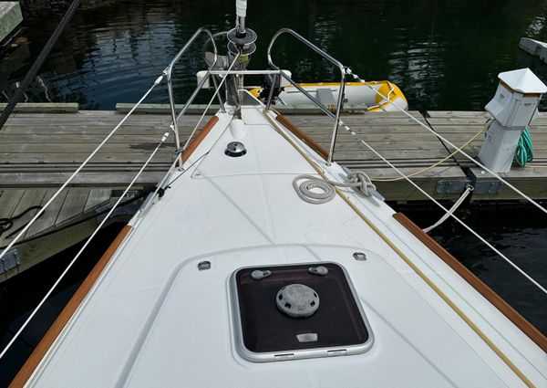 Beneteau 40 image