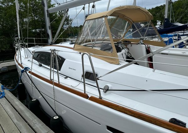 Beneteau 40 image