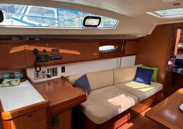 Beneteau 40 image