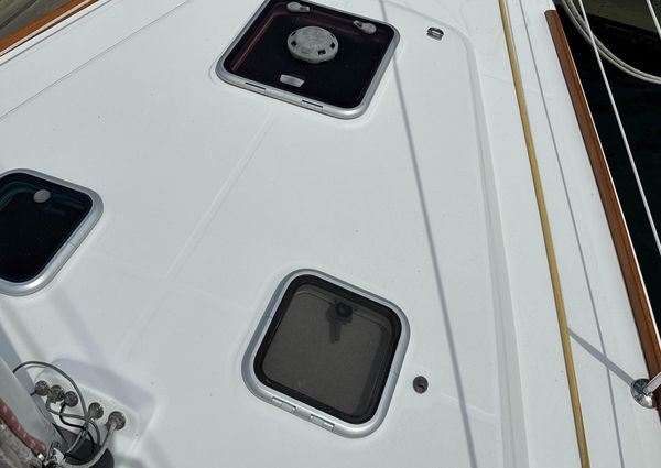 Beneteau 40 image