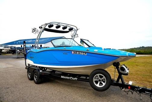 MasterCraft NXT20 image