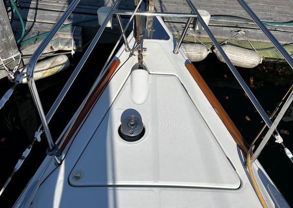 Beneteau 40 image