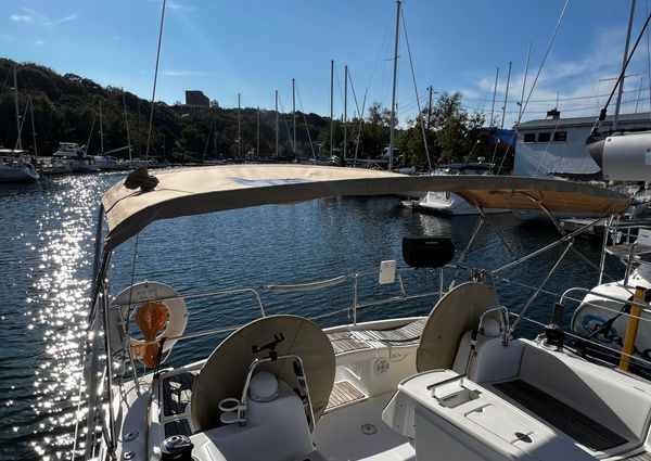 Beneteau 40 image