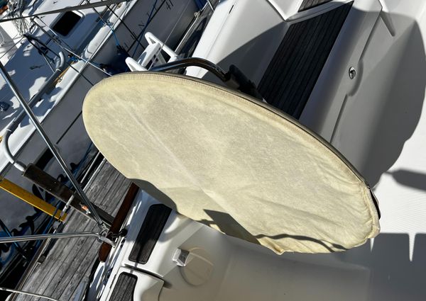 Beneteau 40 image