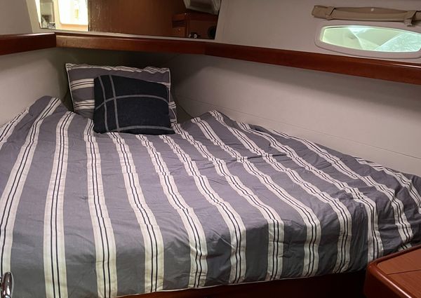 Beneteau 40 image