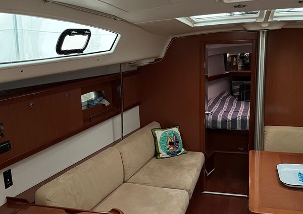 Beneteau 40 image