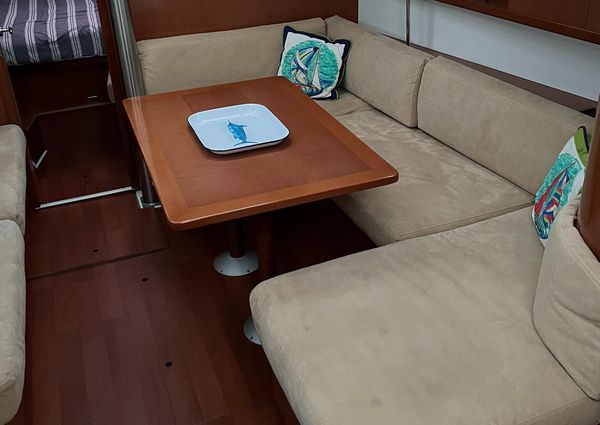 Beneteau 40 image