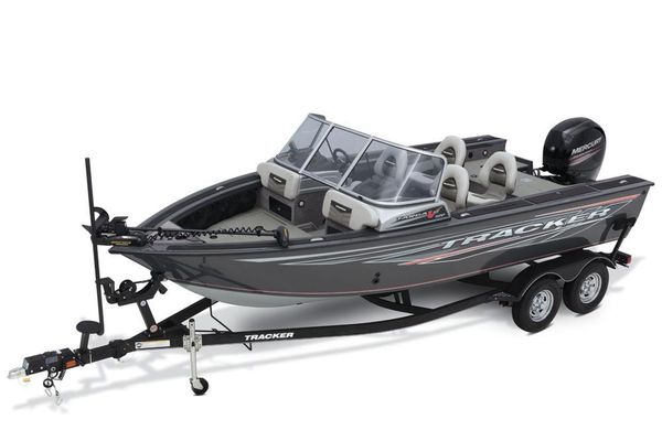 Tracker Targa V-19 WT - main image